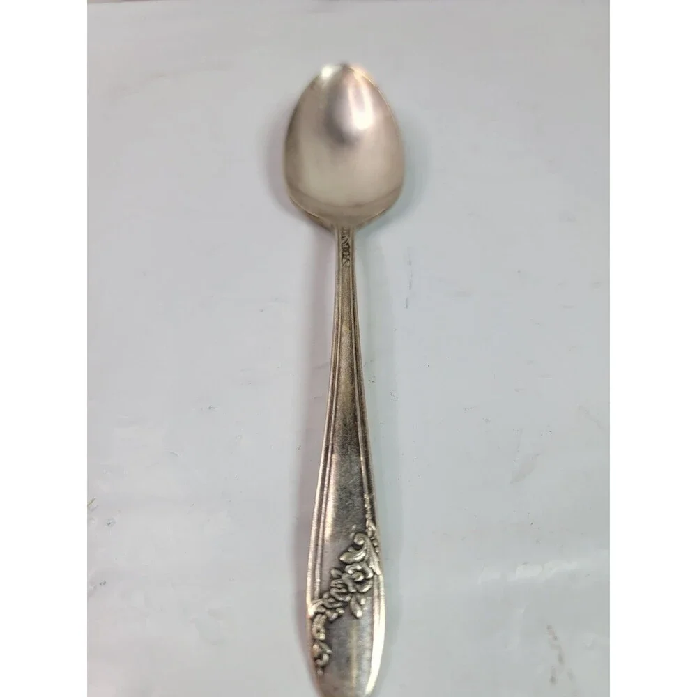 Vintage 1946 Oneida Community Tudor Plate Queen Bess II Silverplate Spoon